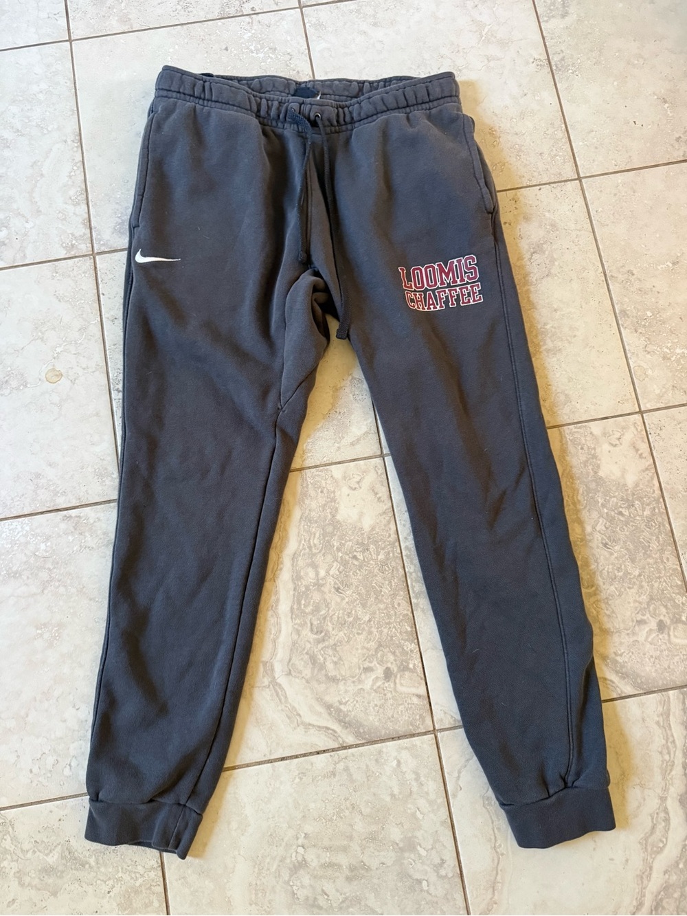 Nike men’s medium Black Loomis Chaffee Sweatpants